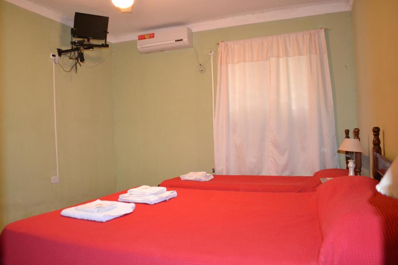 Hospedaje Las Termas Fiambala Exteriör bild